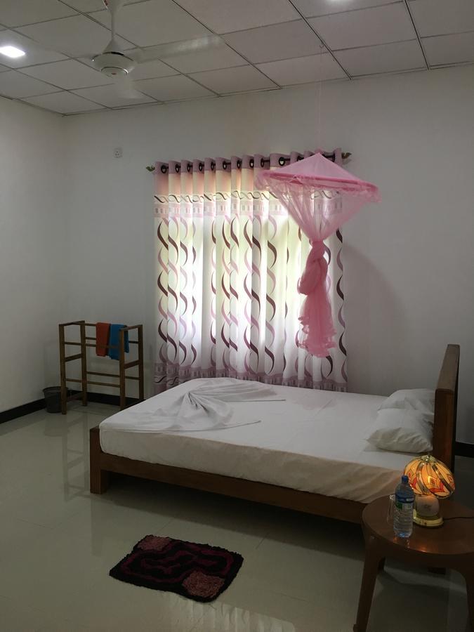 Siyapath Holiday Resort Polonnaruwa Eksteriør billede