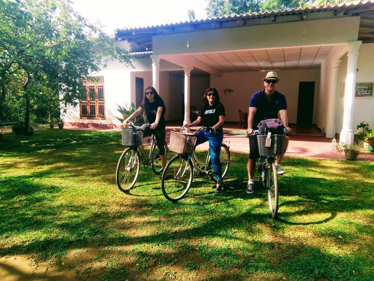 Siyapath Holiday Resort Polonnaruwa Eksteriør billede